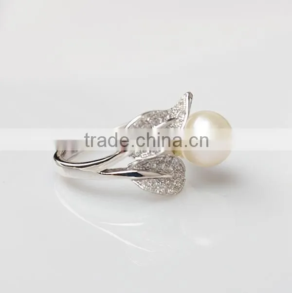latest pearl ring design natural freshwater pearl with a round pearl