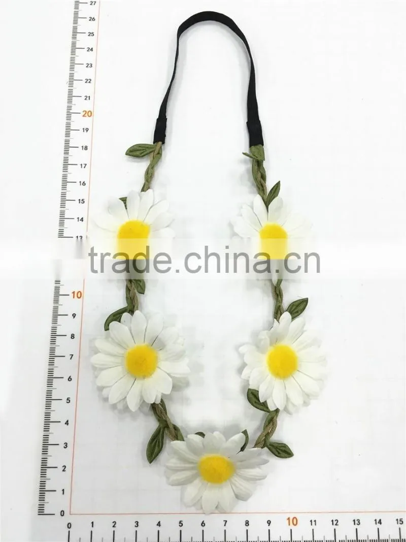 Pretty fabric flower bando headwrap for ladies