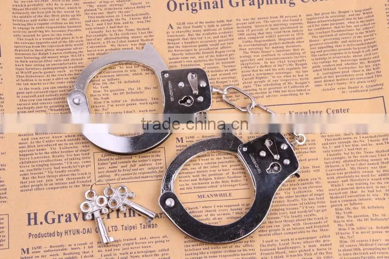stainless steel handcuff for sex toys game