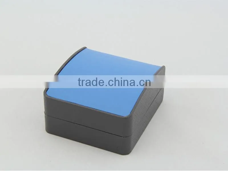 New arriva China factory wholesale custom logo necklace pendant jewelry box