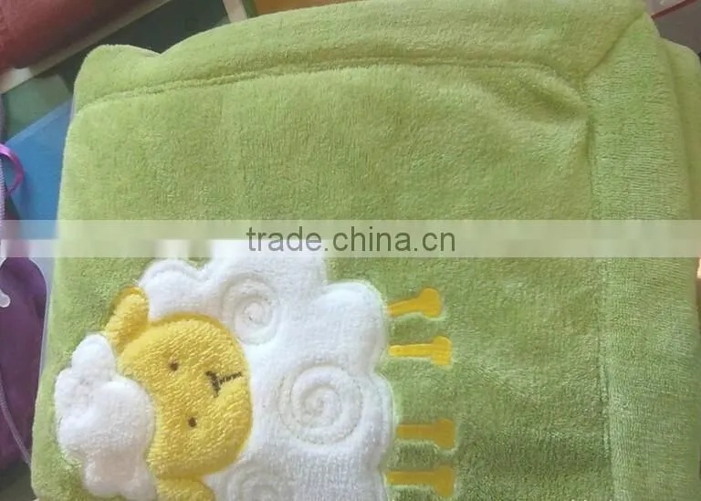 Manufactory wholesale home designs home textile 100% polyester coral fleece fabric blanket cheap 2 in 1 pillow blanket