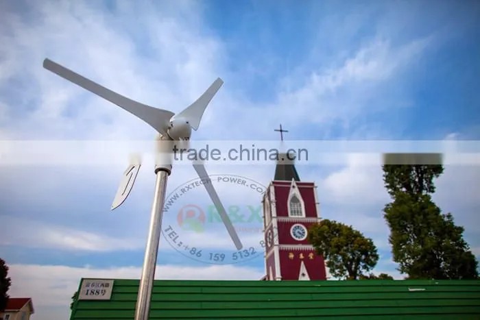 Horizontal wind turbine windmill. Combine with MPPT build in controller.