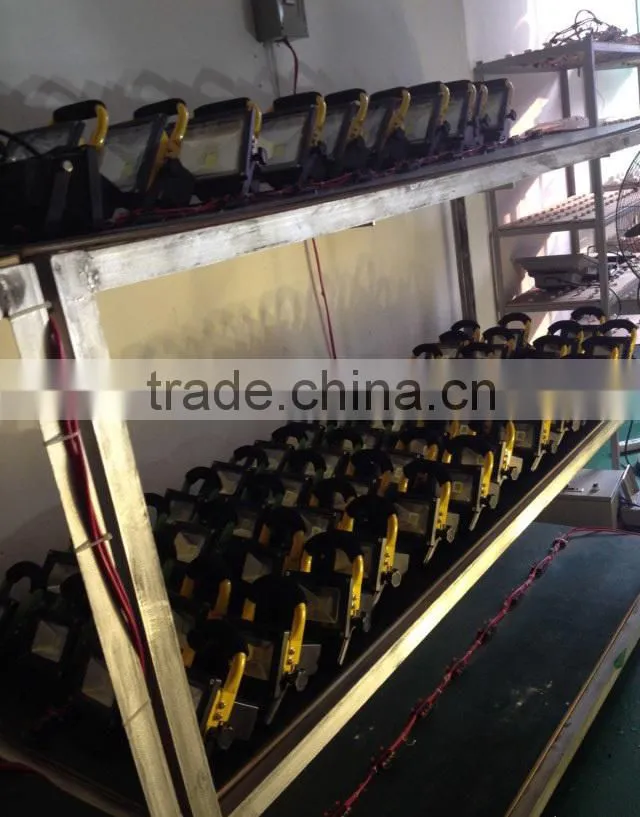 10w 20w 30w rechargeable led flood light
