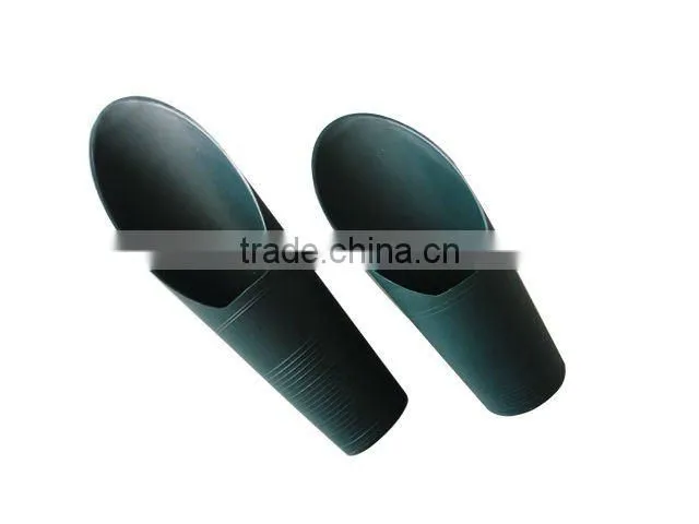 Garden plastic bobbin winder