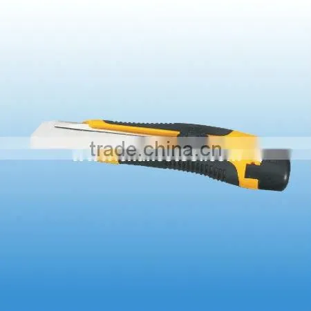 12 pcs easy cut auto-retractable utility knife UK139