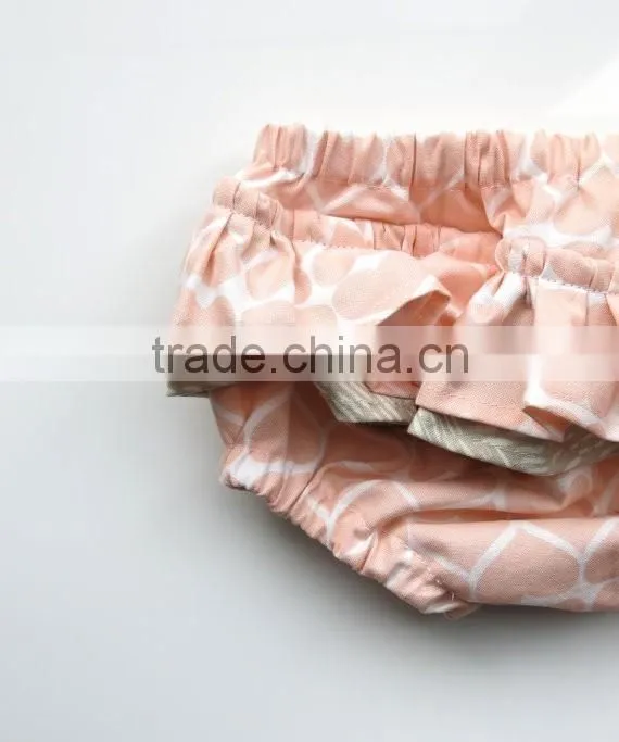 Pastel baby girls ruffle bloomers baby bloomer print heart fluffy baby bloomer wholesale