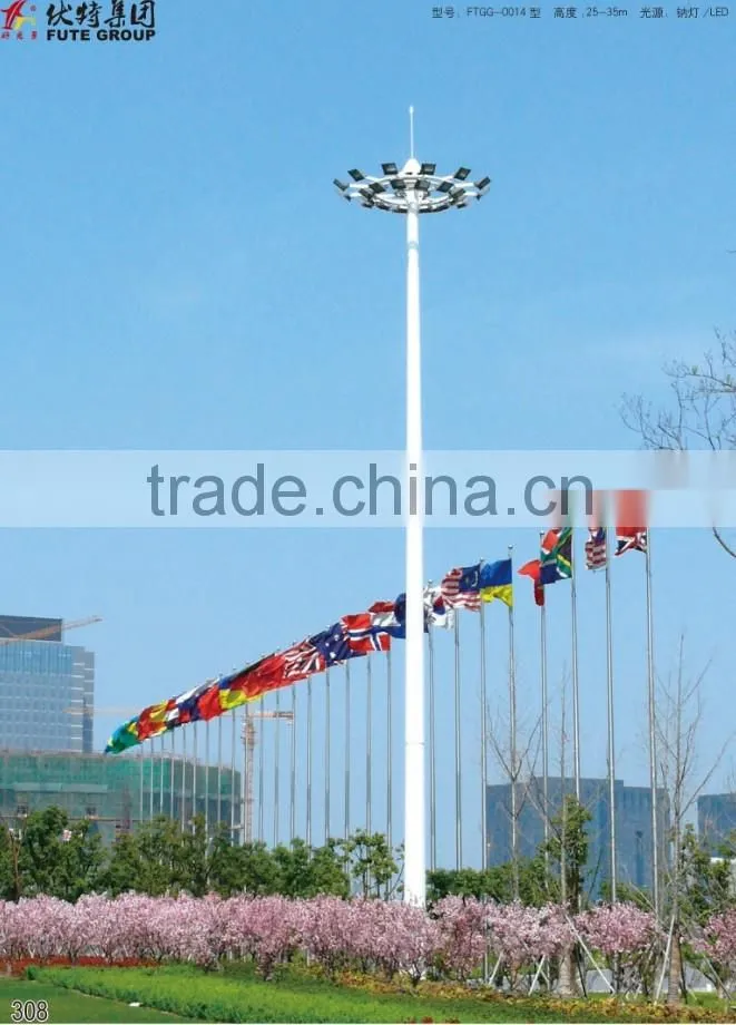 Retrofited style & top heat dissipation solar led high mast lighting with LED fixtures & auto lifting system
