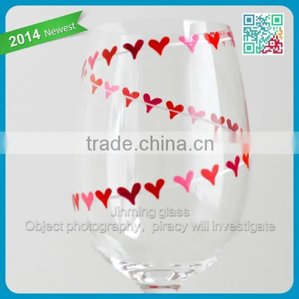 Heart Garland Valentine Gift Personalized Valentines Hand Painted Glass with your Names Valentine Wine Glass