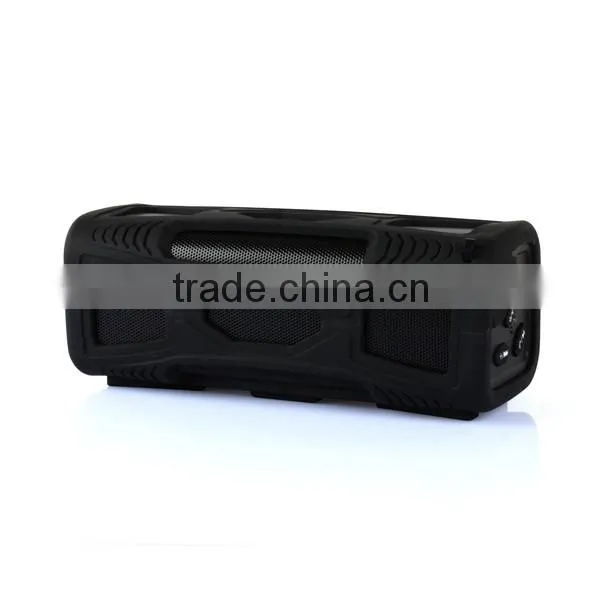 Outdoor 10W Stereo Bluetooth Speaker with Waterproof Shockproof Hands Free Phone Function