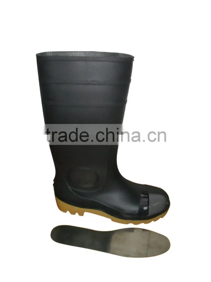 White PVC wellington boots with steel toe