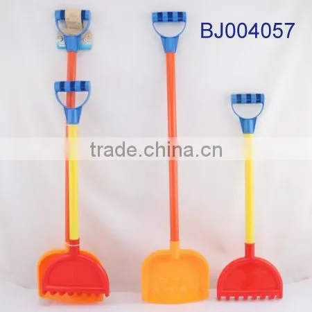 New beach toy sand playing tool toy shovel small kid plastic rake 2pcs