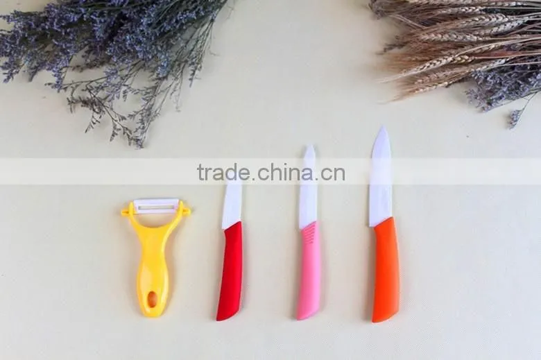 Most Attractive Colorful Handle Ceramic Kitchen Knife Set with Peeler White Blade in Knife Stand