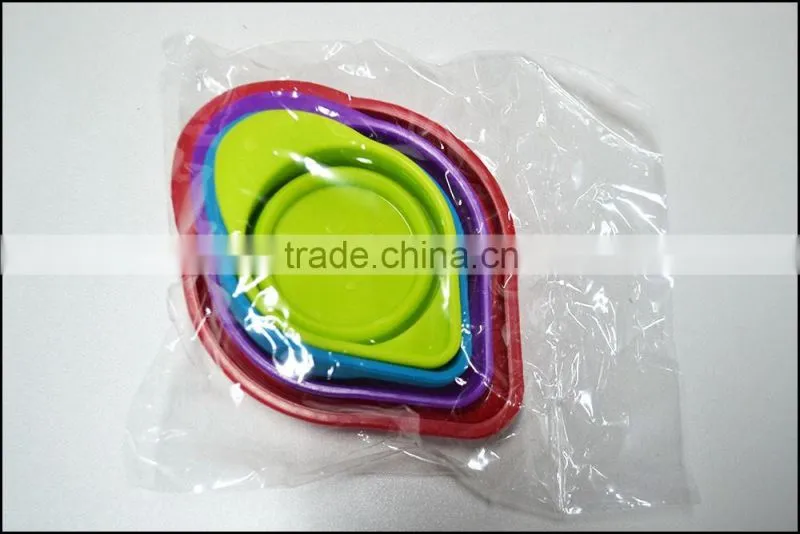 Hot sale on amazon customized logo 4 pcs premium silicone measuring cups set