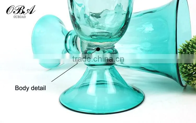 Wholesale direct sales creative glass vase for wedding centerpiece / Flower shape cheap glass flower vase for terrarium