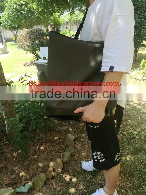 (WSP-08)KOBOLD walk behind manual salt spreader