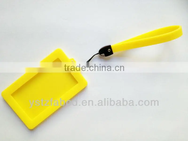 Silicone Luggage Tag with heart shape design
