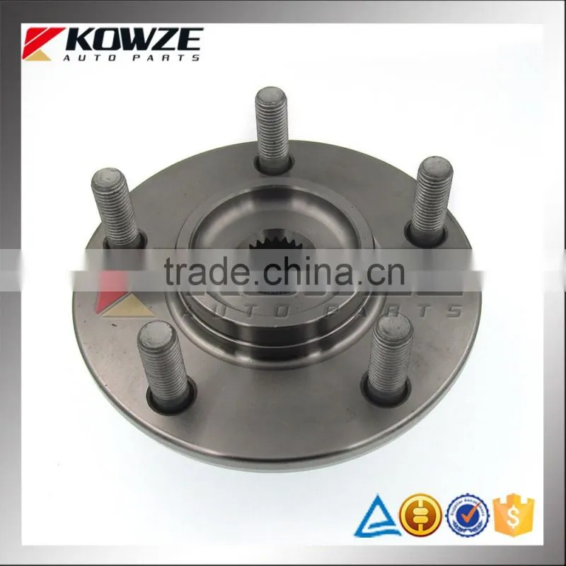 Front Wheel Hub Assy For MITSUBISHI Pajero Montero PININ/IO H61W-H77W 1999-2005 MN113554