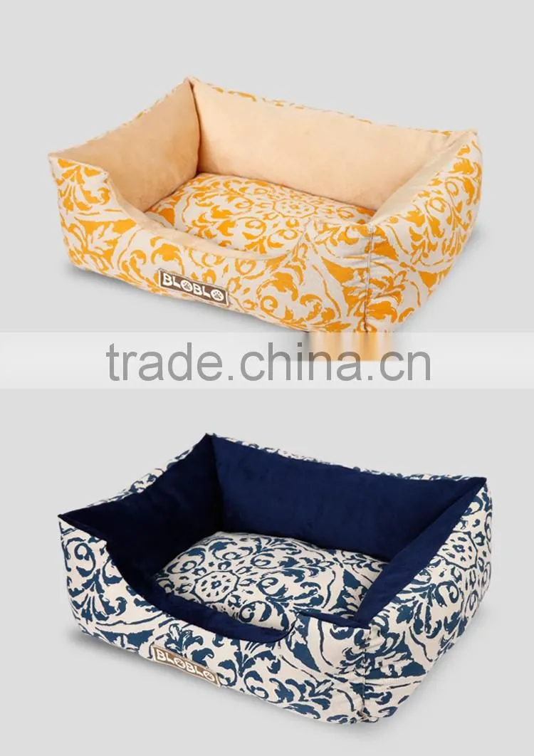 Various colors dog bed with big space comfortable feeling