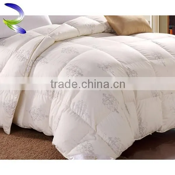 Fashion design cheap price winter bed down quilt duvet
