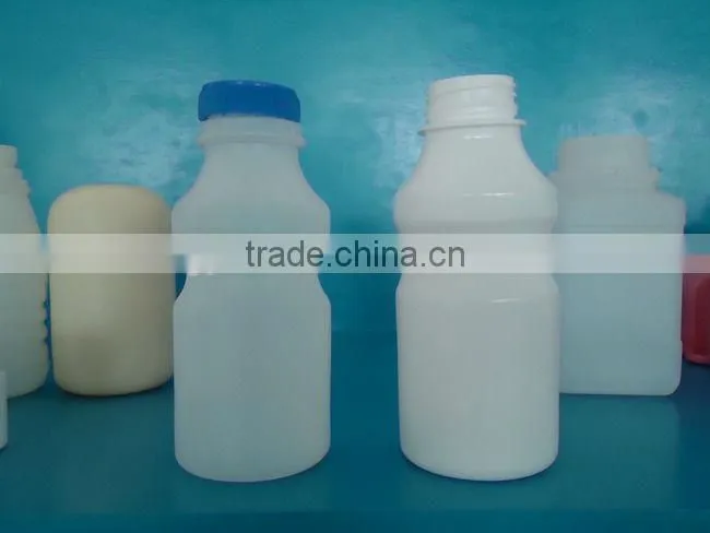 plastic blow molding machine