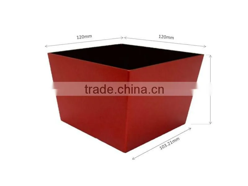 DS010 Flower Pot (Black)