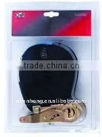 Ratchet lashing strap