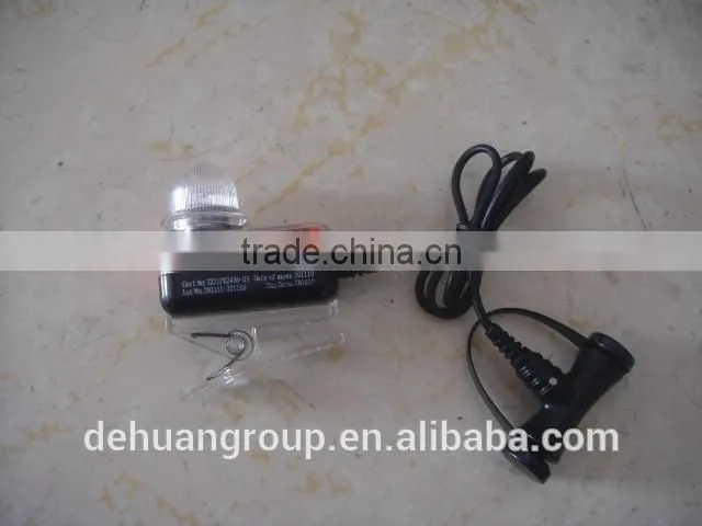 Rescue tracing lifesaving jacket flash light