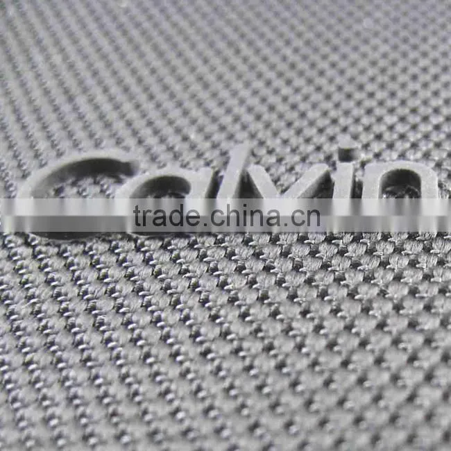 3D luggage logo
