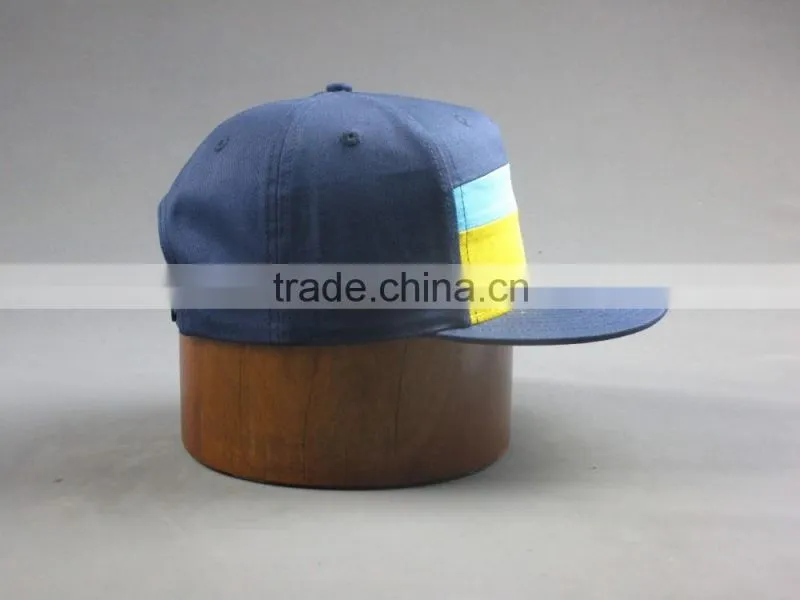 Custom high quality 5- panel cotton twill snapback hat with Woven badge