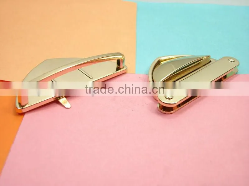 fashion and new metal bag fittings lock q-2610
