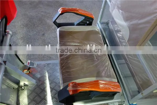 650W China cargo electric tricycle with cabin for adults
