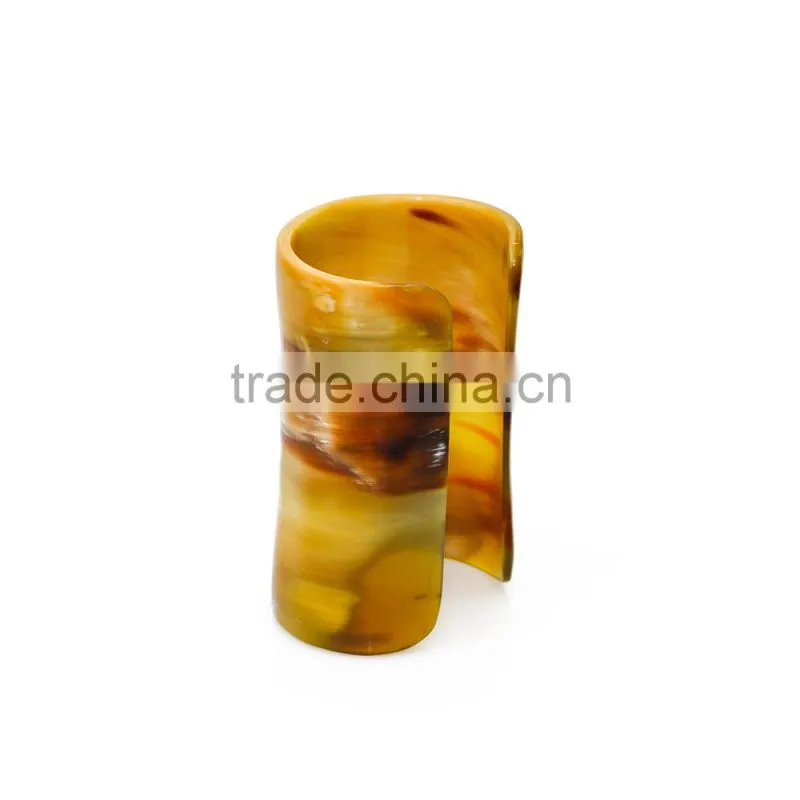 Beautiful and fashionable horn cuff/buffalo horn bracelet for women/horn jewelry