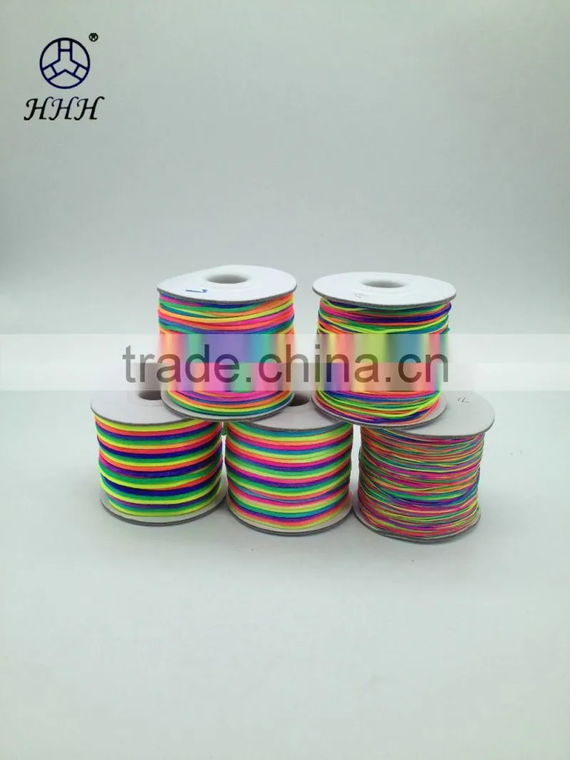 Decorative raw tassel silk thread