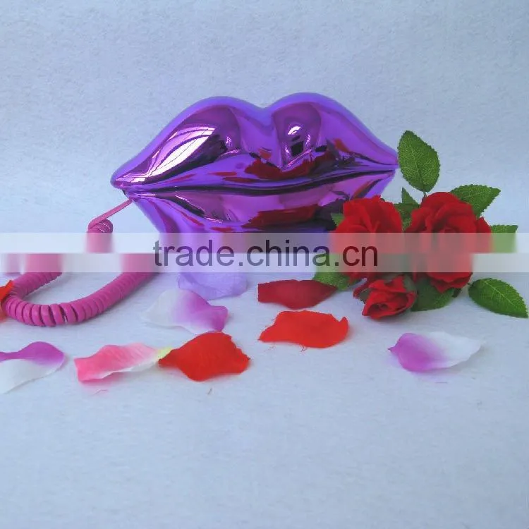 Cartoon telephone in lovely lip shape telephone