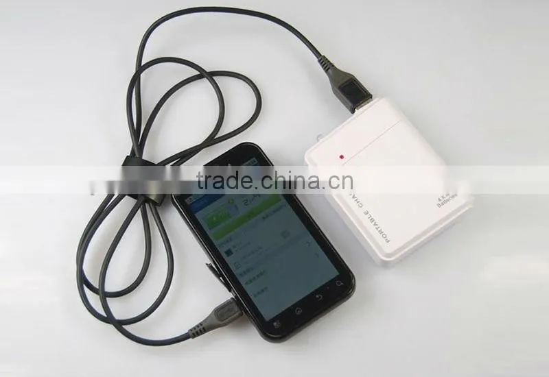 Portable 4AA emergency battery chargers for Iphone/Mobile phone/cellphone