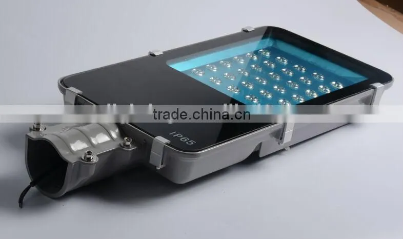 2015 Hot selling Solar Power Apply 30W Led Street Lighting with CE