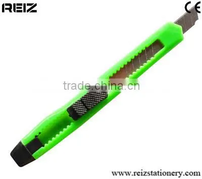 Retractable Razor Knife