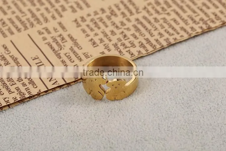 2016 New arrival fashion wholesale gold covering stainless steel double bear finger ring