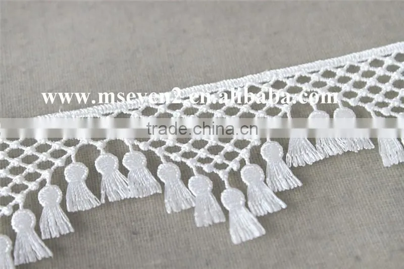 perfect style tassel lace trim 100% polyester embroidery triangle shaped lace in white for garment
