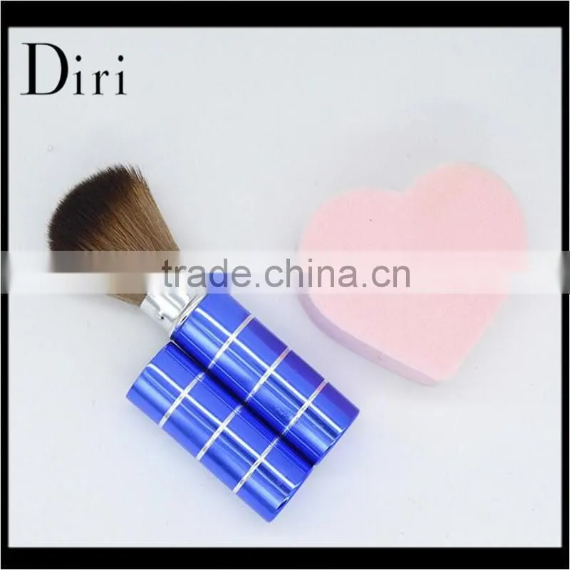 Factory direct cute novelty cosmetic brush retractable