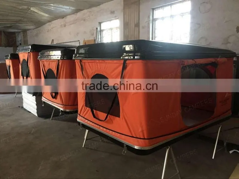 White fiberglass shell hard roof top tent for USA marketing