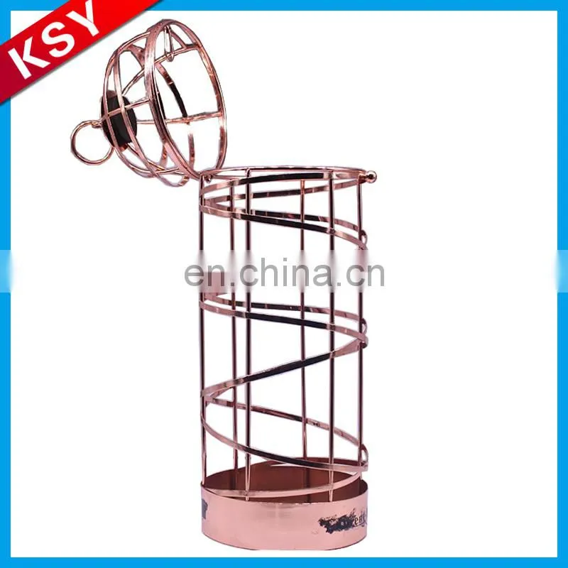 New Factory Promotion Price Decorative Wall Mounted Hanging Bottle Metal Iron Wine Rack