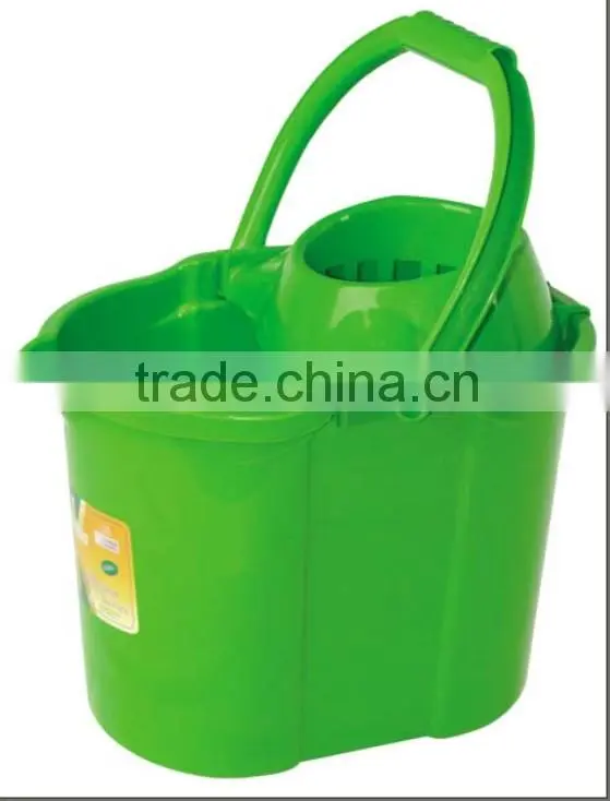 Plastic cleaning mop bucket with wringer and wheels