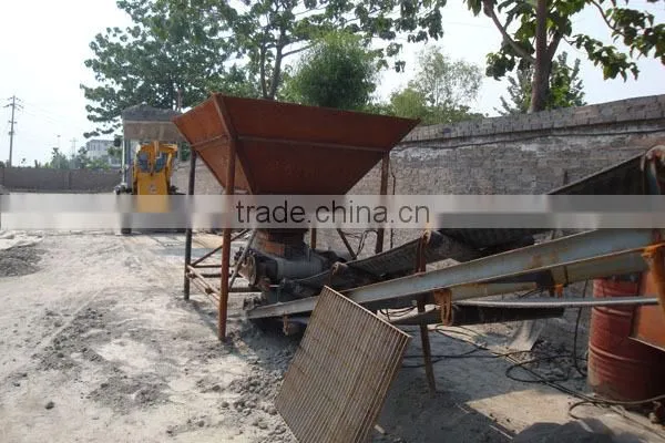 Good quality energy-saving coal powder briquetting press/pressure ball machine for sale/coal pressure ball machine