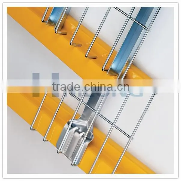 Material handling steel wire mesh decking for pallet racking