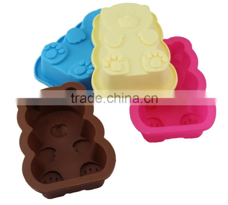 YangJiang factory manufature hot sale Fation Design bear shaped Silicone Cake Mold