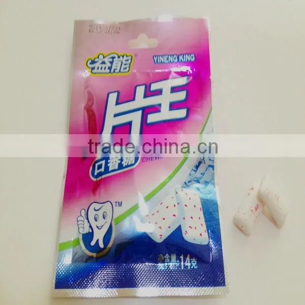 strawberry flavored chewing candy