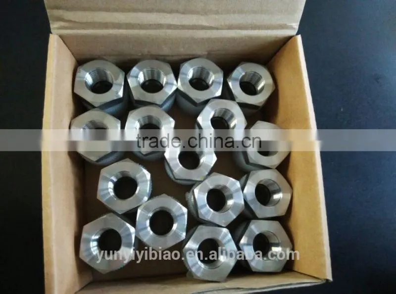 Stainless Steel Pipe Fitting, Reducing Bushing, 1/2 in. Male NPT x 1/4 in. Female NPT