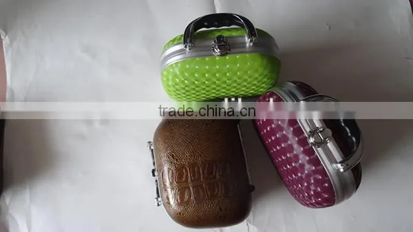 2015 latest Travel women cosmetic bag customized handbags for cosmetics