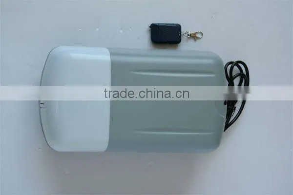 Automatic industrial door